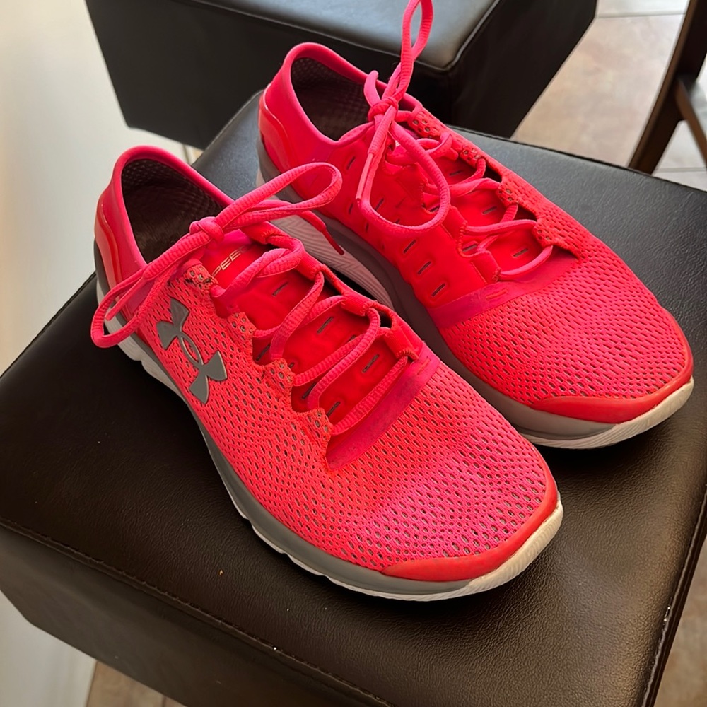 Under Urmour running shoes